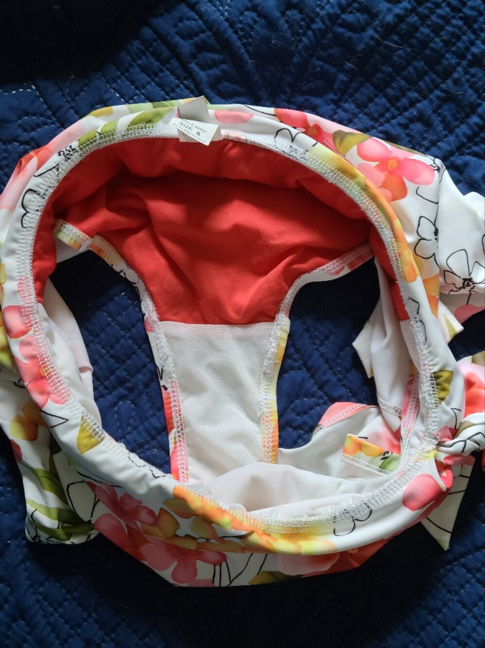 Athena Tropical Floral Bikini Swim Skirt Skort White Red Pink Hibiscus Size 8 - Picture 9 of 9